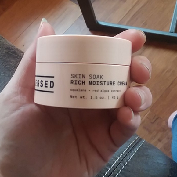versed moisturizer skin soak